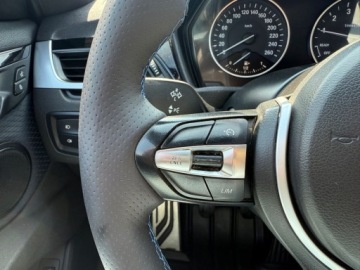 BMW X1 F48 Crossover sDrive18i 136KM 2016 BMW X1 MPAKIET ALCANTARA HEADUP NAWIGACJA GRZANE FOTELE EL.KLAPA SERWISOWA, zdjęcie 16