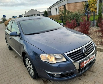 Volkswagen Passat B7 Limousine 1.4 TSI 122KM 2010 Volkswagen Passat ZadbanyBlueMotion SerwisRata490, zdjęcie 3