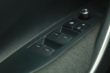 Toyota Corolla XII 2023 Toyota Corolla 1.8 Hybrid, Salon Polska, zdjęcie 14