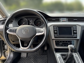 Volkswagen Passat B8 Limousine Facelifting 2.0 TDI SCR 150KM 2020 Volkswagen Passat B8 2.0 TDI EVO Essence 2.0 TDI 1, zdjęcie 13