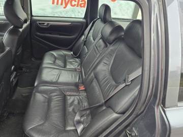Volvo V70 II 2.4 140KM 2004 Volvo V70 2.4 benzyna 140 KM Skóra Klimatronic Nowy rozrząd, zdjęcie 3
