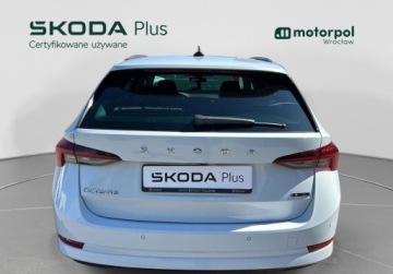 Skoda Octavia IV Liftback 1.5 TSI EVO 150KM 2022 Skoda Octavia Ambition Pakiety, Tempomat, Kamera cofania, Podgrzewane fote, zdjęcie 11