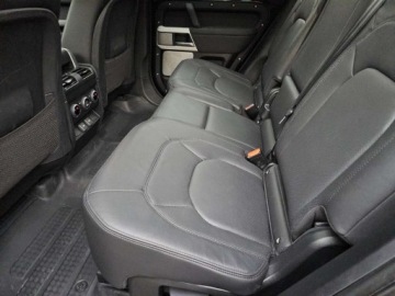 Land Rover Defender IV (L663) 2023 Land Rover Defender 130 SE 2023 3.0 Benzyna 395KM, zdjęcie 9