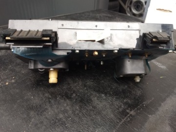 Vw PASSAT b2 счетчик 321919033HK Сантана