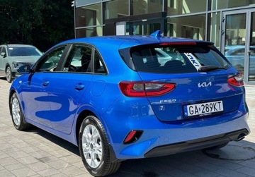 Kia Ceed III Hatchback Facelifting  1.5 T-GDI 160KM 2023 Kia Ceed wersja M z silnikiem 160KM 7DCT dostepny OD REKI 1.5 Benzyna, zdjęcie 6