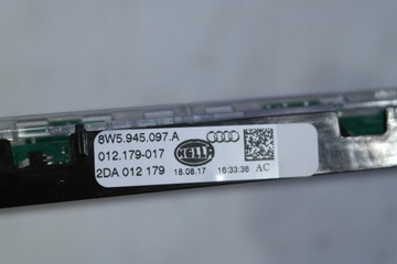 AUDI A8 4N D5 PŘÍDAVNÉ SVĚTLO STOP 8W5945097A
