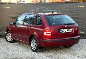 Skoda Fabia I Kombi 1.2 i 64KM 2006 Skoda Fabia Skoda Fabia 1.2 b DOINWESTOWANA FAKTURY NA 8 TYS Zamiana, zdjęcie 2