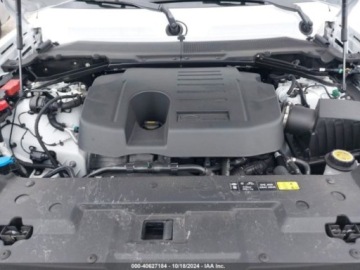 Land Rover Defender IV (L663) 2024 Land Rover Defender p400 x-dynamic se, 2024r., 4x4, 3.0L 3.0 Benzyna 395KM, zdjęcie 11