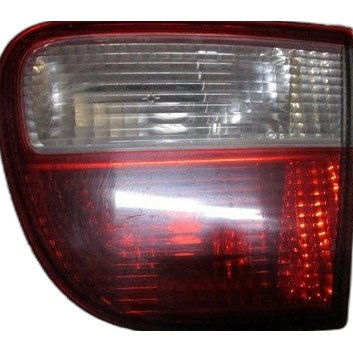 LAMPA TYŁ 1M0, LEON 1, PRAWA, KLAPA