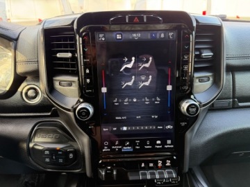 Dodge Ram V 2022 RAM 1500 5.7 401KM GT SPORT! FULL OPCJA!, zdjęcie 15