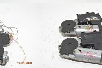 RANGE ROVER L322 MOTOREK STŘEŠNÍHO OKNA 6910154
