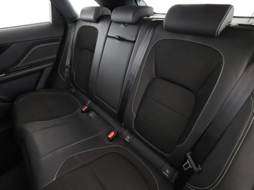 Jaguar F-Pace SUV 2.0 i4D 180KM 2016 Jaguar F-PACE 20d R-Sport Automat Navi Tempomat, zdjęcie 16