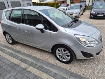 Opel Meriva II Mikrovan 1.4 Twinport ECOTEC 100KM 2011 Opel Meriva Sliczna 1.4 b z Niemiec przebieg 180 tys km jak nowa wersja Co, zdjęcie 10