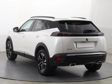 Peugeot 2008 II SUV 1.2 PureTech 130KM 2022 Peugeot 2008 1.2 PureTech, Salon Polska, zdjęcie 3