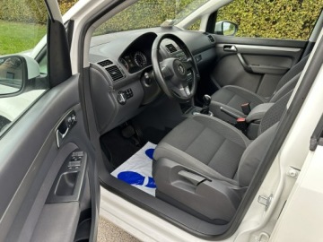 Volkswagen Touran II 1.6 TDI 105KM 2010 Volkswagen Touran Automat 7-miejsc Oryginał, zdjęcie 6