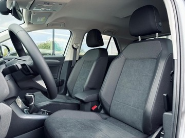 Volkswagen T-Roc I SUV Facelifting 1.5 TSI ACT 150KM 2025 Volkswagen T-Roc Final Edition 1.5 TSI DSG, zdjęcie 9