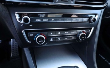 Kia Optima II Kombi 2.0 T-GDI 245KM 2017 Kia Optima Kia Optima 2.0 T-GDI GT 2.0 Benzyna 245KM, zdjęcie 34