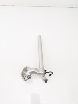 SUZUKI SV 650 03- РУЛЕВОЕ КОЛЕСО ПРАВОЕ