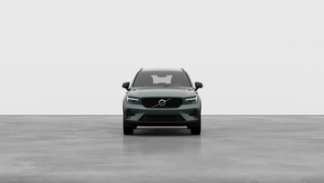 Volvo XC40 Crossover Facelifting 2.0 B3 163KM 2025 Volvo XC 40 Plus Dark B3 Mild Hybrid Benzyna, zdjęcie 2