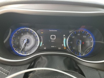 Chrysler Pacifica II 2022 Chrysler Pacifica Touring L 2022 3.6l 3.6 Benzyna 287KM, zdjęcie 9