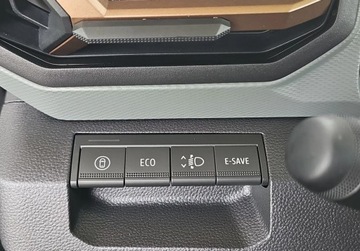 Dacia Duster II SUV Facelifting 1.0 TCe 90KM 2025 Dacia Duster NOWY 1.0 TCe 100KM LPG 1WL SalonPL VAT23 PakietParking GrupaA, zdjęcie 6