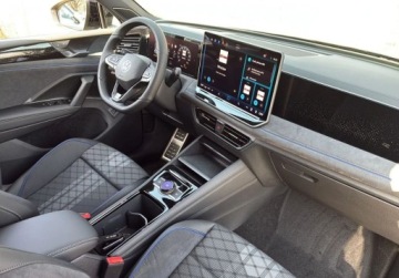 Volkswagen Tiguan III 2026 Volkswagen Tiguan R-Line Plus 1.5 eTSI 150KM Automatyczna 1.5 Benzyna 150KM, zdjęcie 4