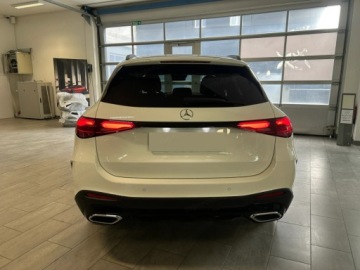 Mercedes GLC C254/X254 Coupe 2.0 220d 197KM 2026 MERCEDES-BENZ GLC 220 d 4-Matic AMG Line 2.0(197KM) 2026, zdjęcie 3