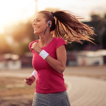 БЕСПРОВОДНЫЕ СПОРТИВНЫЕ НАУШНИКИ BLUETOOTH + КАБЕЛЬ