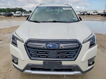 Subaru 2022 Subaru Forester Touring 2022 2.5 Benzyna 182KM, zdjęcie 5