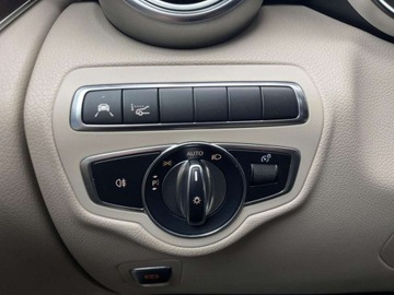 Mercedes GLC C253 SUV 2.1 220 d 170KM 2017 Mercedes-Benz GLC 2.1 Diesel 170KM, zdjęcie 16