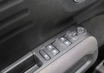 Citroen C3 Aircross  I Crossover Facelifting 1.2 PureTech 130KM 2023 Citroen C3 Aircross 1.2 130KM Automat SHINE Kamera Full LED SalonPL FV23 A, zdjęcie 27