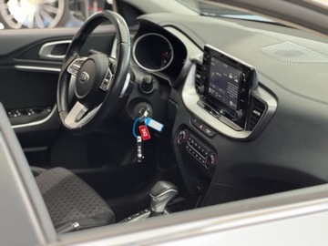 Kia Ceed III Kombi 1.6 CRDi 136KM 2021 Kia Ceed M / Kamera / 1 właściciel / Salon Polska, zdjęcie 35
