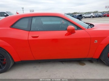 Dodge Challenger III 2019 Dodge Challenger RT Scat Pack Widebody 2019 6.4l 6.4 Benzyna 485KM, zdjęcie 6