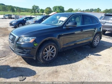 Audi Q5 I SUV 2.0 TFSI 211KM 2012 Audi Q5 2012 Audi Q5 quattro 4dr 2.0T Premium Plus 2.0 Benzyna 211KM, zdjęcie 2