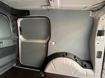 VW Caddy 5 L1 21- Кузов автобуса Фанерный пол.