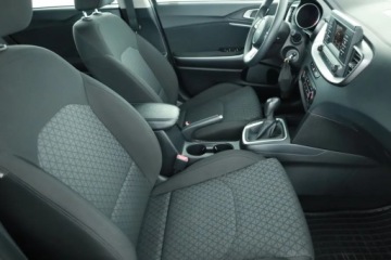 Kia Ceed III Kombi Facelifting 1.5 T-GDI 160KM 2023 Kia Ceed 1.5 T-GDI, Salon Polska, Klima, Tempomat, zdjęcie 6