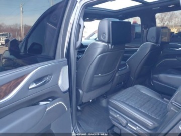 Cadillac Escalade III 2022 Cadillac Escalade 4WD Sport Platinum 2022, 6.2L V8 420KM, od ubezpieczalni., zdjęcie 9