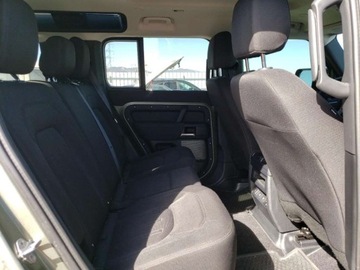 Land Rover Defender IV (L663) 2022 Land Rover Defender 110 2022 2.0l 2.0 Benzyna 296KM, zdjęcie 10