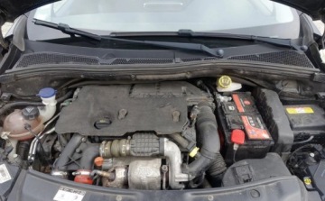 Peugeot 208 I Hatchback 3d 1.6 e-HDI 92KM 2013 Peugeot 208 1.6e-HDI 92KM Oryginalny lakier i szyby Panoramiczny dach Klim, zdjęcie 26