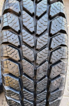 1X KOLA MERCEDES SPRINTER VW CRAFTER 205/75R16C