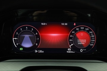 Volkswagen Golf VIII Hatchback 1.0 TSI 110KM 2022 VW Golf 1.0 TSI, Salon Polska, 1. Właściciel, zdjęcie 7