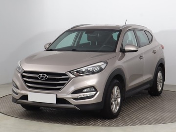 Hyundai Tucson III SUV 1.7 CRDI 115KM 2016 Hyundai Tucson 1.7 CRDi, Salon Polska, Klima, zdjęcie 1