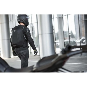 SHIMA PRAKTYCZNY PLECAK MOTOCYKLOWY USZTYWNIANY AYRO 24L BLACK
