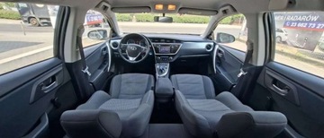 Toyota Auris II 2013 Toyota Auris Toyota Auris 1.8 Hybryda 99KM, zdjęcie 7
