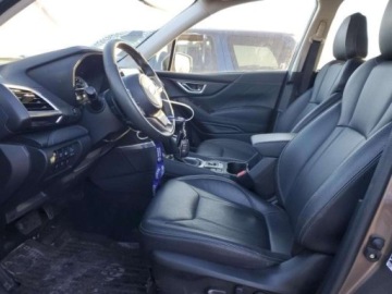 Subaru 2023 Subaru Forester 2023, 2.5L, 4x4, TOURING, po gradobiciu 2.5 Benzyna 182KM, zdjęcie 7