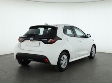 Toyota Yaris IV Hatchback 1.5 Hybrid Dynamic Force 116KM 2022 Toyota Yaris 1.5 VVT-i Hybrid, Salon Polska, zdjęcie 4