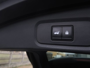 Nissan Qashqai III Crossover 1.3 DIG-T MHEV 158KM 2023 Nissan Qashqai 1.3 DIG-T MHEV, Salon Polska, zdjęcie 19