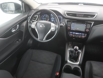 Nissan Qashqai II Crossover 1.2 DIG-T 115KM 2017 Nissan Qashqai 1.2 DIG-T, Salon Polska, zdjęcie 6