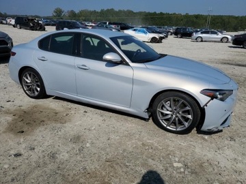 Alfa Romeo Giulia II Sedan Facelifting 2.0 Turbo 280KM 2022 Alfa Romeo Giulia 2022 2.0l 2.0 Benzyna 280KM, zdjęcie 4