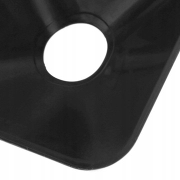 10 квадратных прозрачных тренировочных конусов.